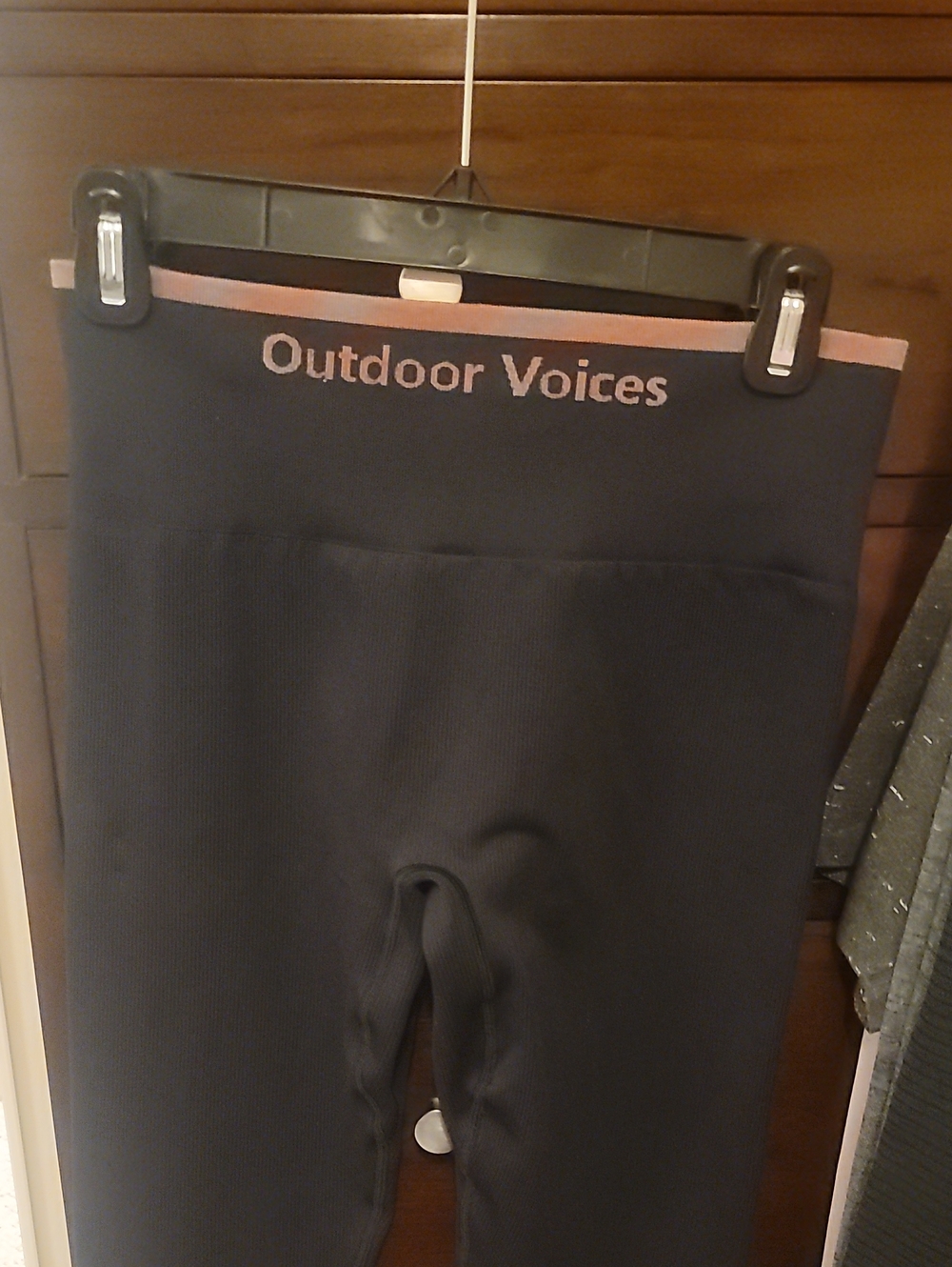 Womens Outdoor Voices Black Ribbed Leggings with Pink Waistband Full Length Sz M